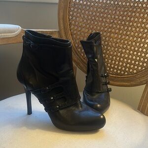 Elegant Black Women's Ankle Boots
